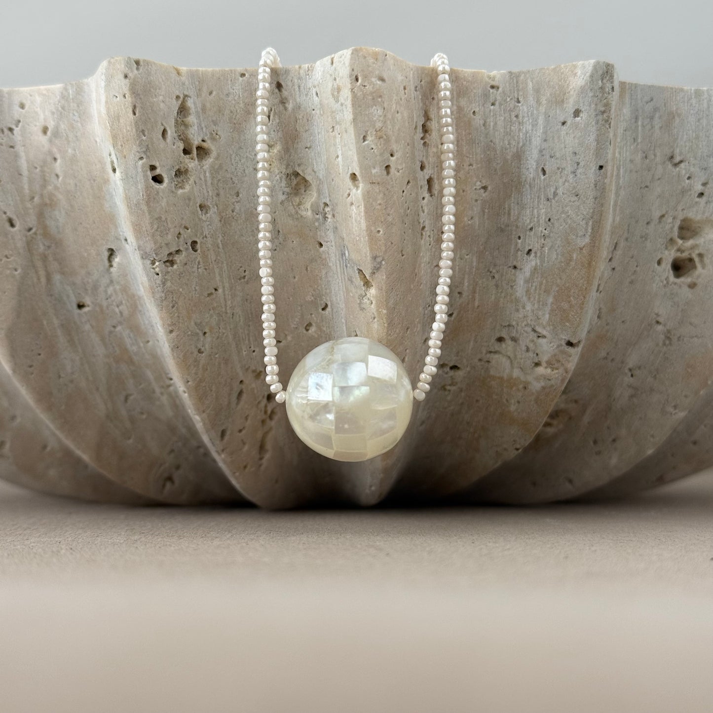 MOONSTONE STRAND NECKLACE
