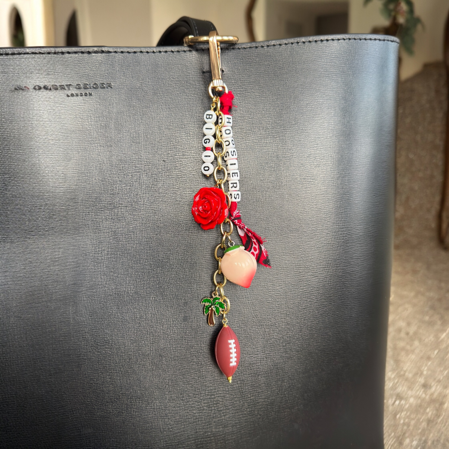 ROAD TO MIAMI BAG CHARM