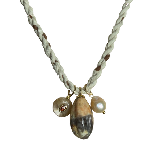 CREAM SARI CORD CHARM NECKLACE