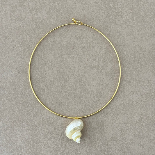 SELENE COLLAR