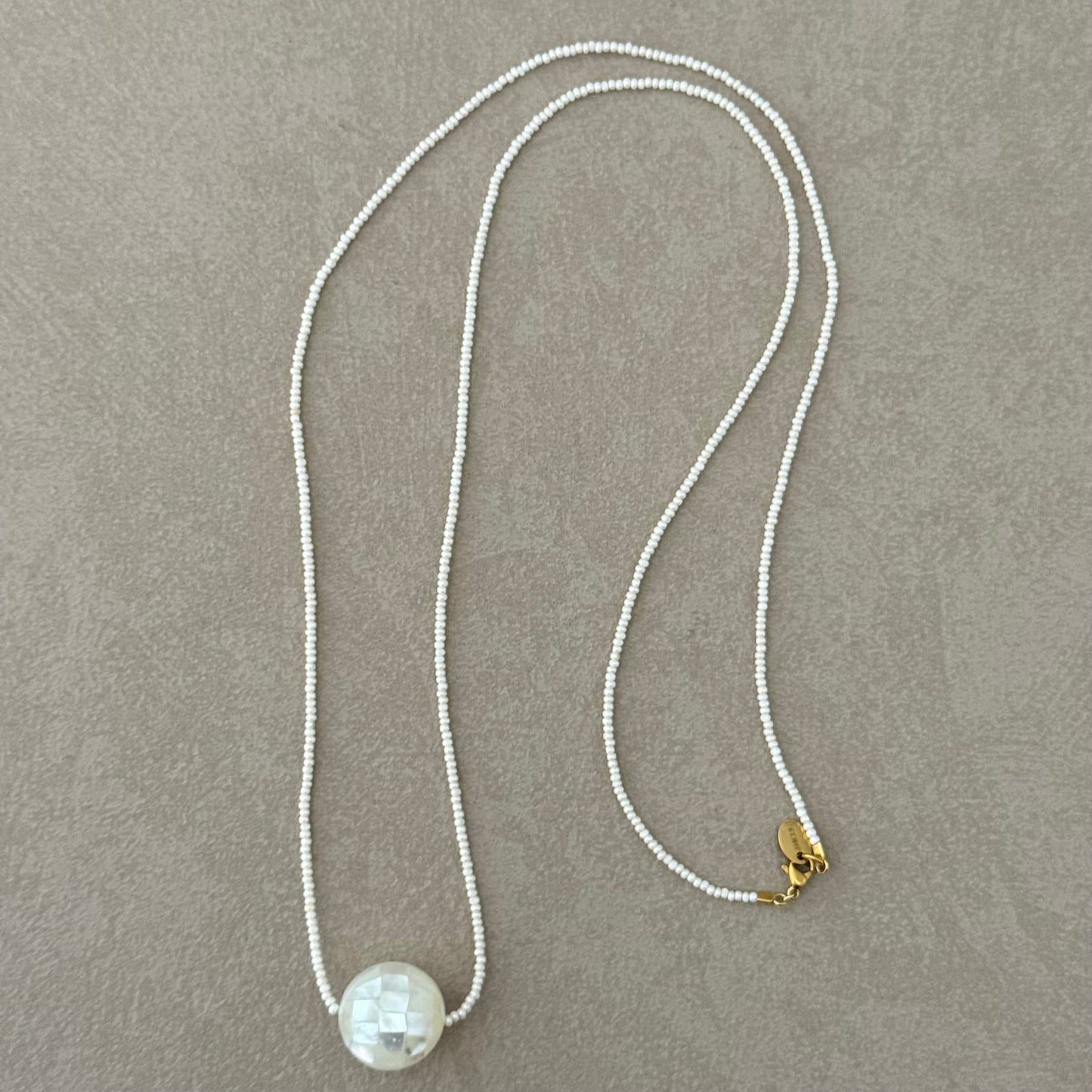 MOONSTONE STRAND NECKLACE